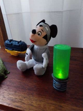 Lote de brinquedos infantis, mc donalds e outros