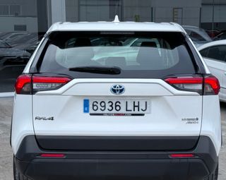 Toyota Rav4 Toyota Rav4 2.5l 220H Business 4WD