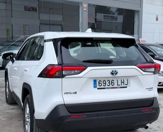 Toyota Rav4 Toyota Rav4 2.5l 220H Business 4WD