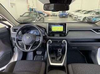 Toyota Rav4 Toyota Rav4 2.5l 220H Business 4WD