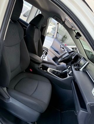 Toyota Rav4 Toyota Rav4 2.5l 220H Business 4WD