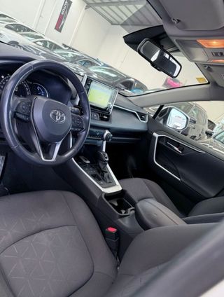 Toyota Rav4 Toyota Rav4 2.5l 220H Business 4WD