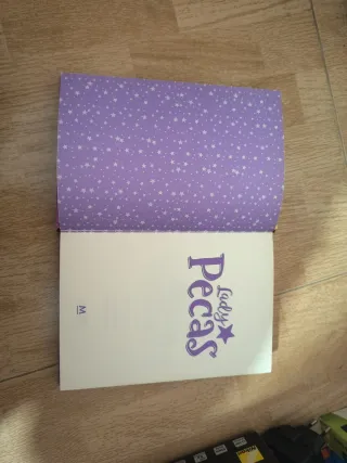 ¡Locuras en el escenario! (Serie Lady Pecas 2)