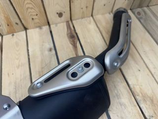 ESCAPE ORIGINAL YAMAHA TÉNÉRÉ 700