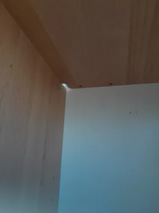 Estantería con puerta lkea