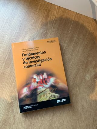 Fundamentos y técnicas de investigación comercial