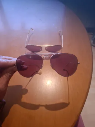 Gafas de Sol Ray-Ban Aviator Doradas. Años 70