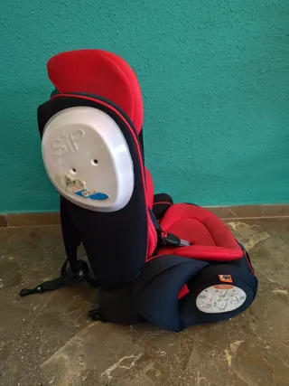 Silla coche Baby Auto roja y negra