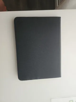 Funda universal para tablet.