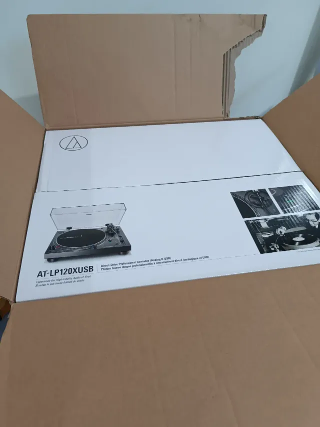 Giradiscos Audio-Technica  LP120XUSBBK W15Y4963