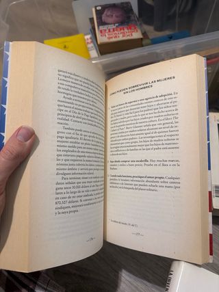 ESTUPIDOS HOMBRES BLANCOS (Spanish Edition)