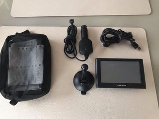 GPS Garmin 145-016 con accesorios