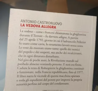 La vedova allegra storia della ghigliottina