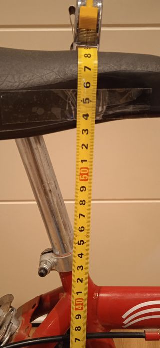 Bicicleta infantil de 4 a 6 años. Incluye ruedines