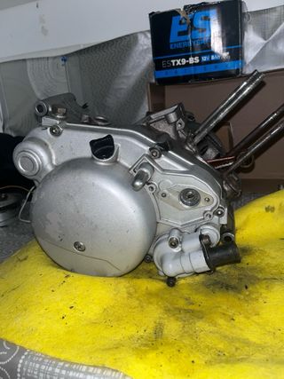 Motor AM6