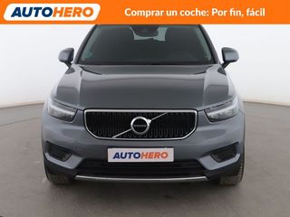 Volvo XC40 2.0 T4 Momentum 2WD