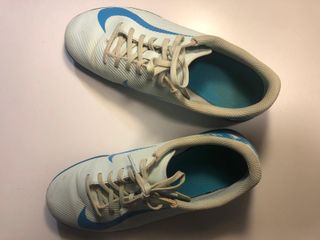 Botas Fútbol Sala Nike Mercurial Talla 38.5