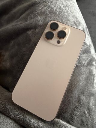 iPhone 16 Pro 128 GB Titanio Natural