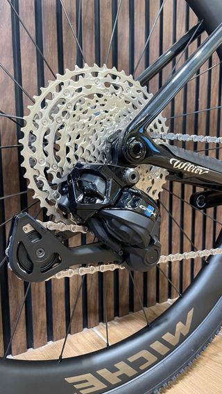 Wilier Rave SLR ID2 Gravel Bike