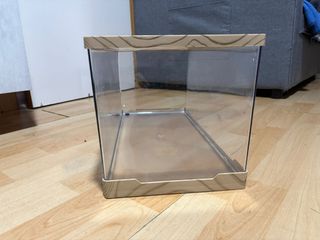 Pecera para tortugas Barbarous Growth