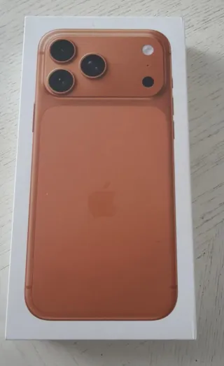 iPhone 17 Pro 256 GB Naranja Nuevo con su garantía