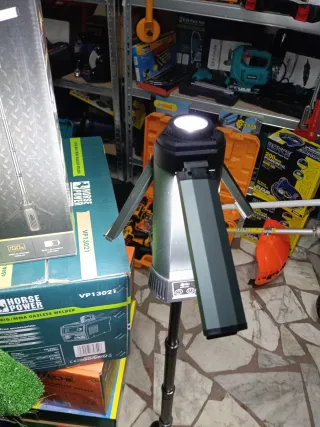 Lampada LED telescopica 3 COB