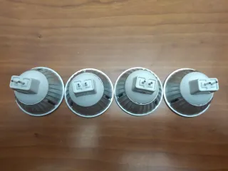 4 Lámparas LED MR16 12V 9W Frío