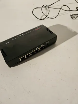 Switch Longshine LCS-FS6105 5 Porte