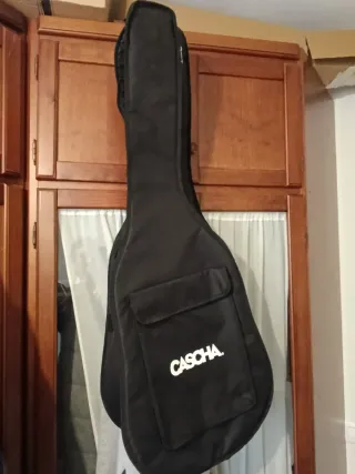 Funda para guitarra , semirrígida y acolchada