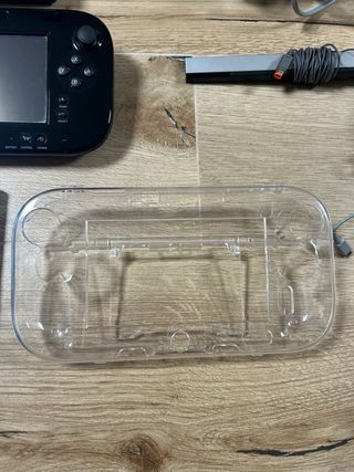 Nintendo Wii U + Juego + Accesorios