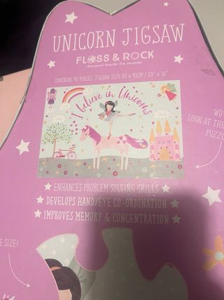 Puzzle de unicornio rosa con purpurina