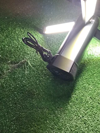 Lampada LED telescopica a 3 pannelli