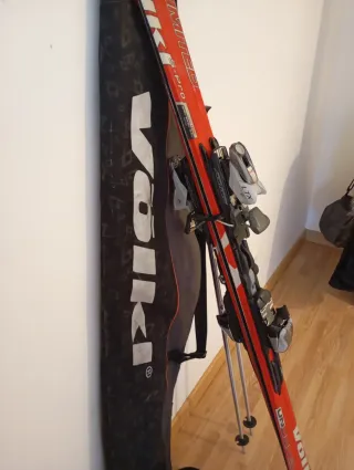 Esquís Volkl Unlimited S PRO 1,63m + botas SALOMÓN