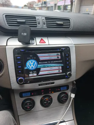 Volkswagen Passat 2006