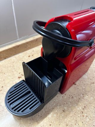 Cafetera Nespresso Krups Roja