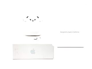 in-ear apple airpods 4 gen