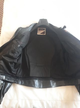 Chaqueta de piel para moto Ixs