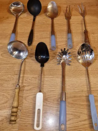 LOTE 5€ Set Utensilios Cocina Metal Madera Plástic