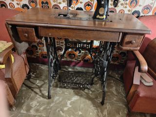 Máquina de Coser SINGER Phenix Antigua