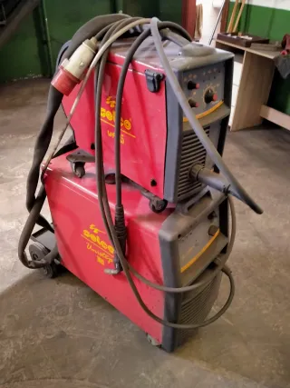 Máquinas de taller de hierros