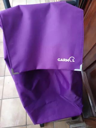 Carro de la compra morado