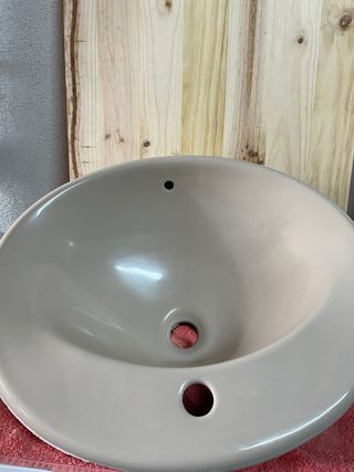 Lavabo de baño beige