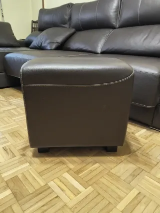 Sofá chaise longue de piel marrón