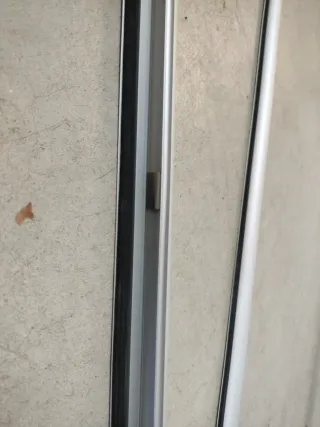 BARRA DE EXPOSICIÓN 60 cm, con fleje