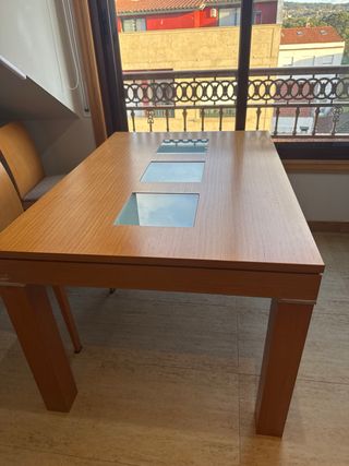 Mesa de comedor madera y cristal