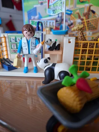 Playmobil fantastica Clinica Veterinaria Zoo 4009