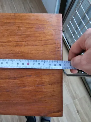 Cubre radiador de madera