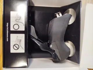 Maneta Shimano 105 R700 11v