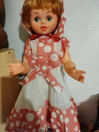 Muñeca vintage Tombola