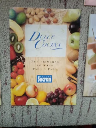 5 libros de azúcar Sucran y 1 de  Pavofrio